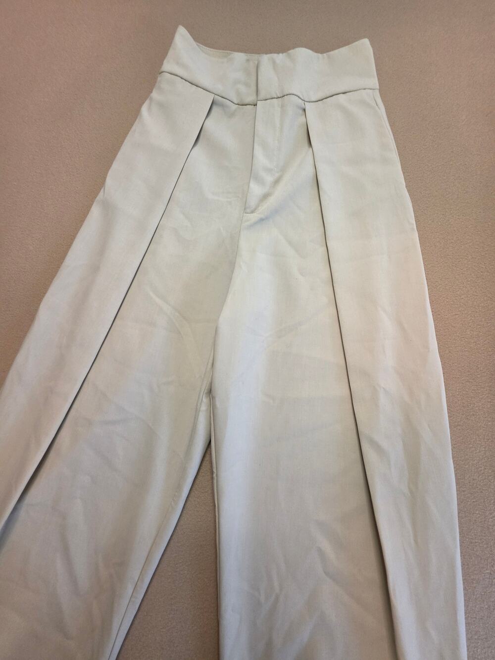 Zara Single-Pleat Barrel-Leg Balloon Trouser Pants Cream Sz XS Wide-Leg